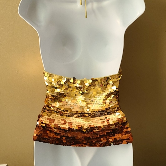 Rimini by Show Gold Sequin Halter Top Size Small - Picture 2 of 3